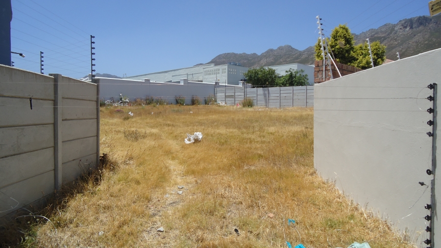 0 Bedroom Property for Sale in Admirals Park Western Cape